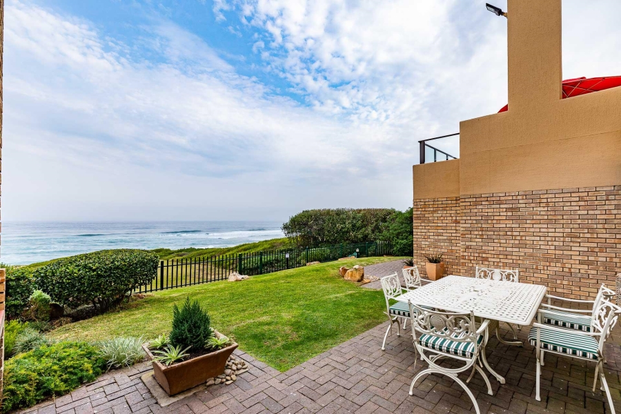 6 Bedroom Property for Sale in Outeniqua Strand Western Cape